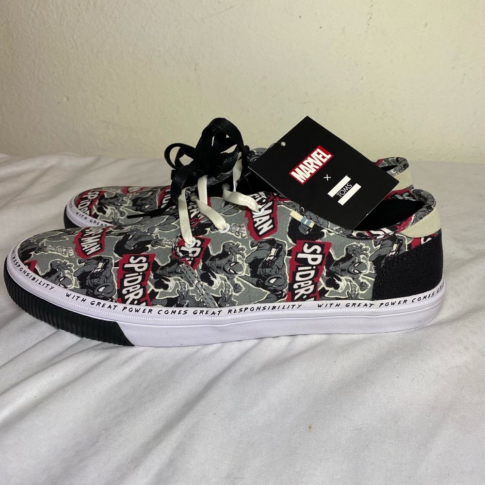 MARVEL x TOMS SPIDER-MAN MENS SIZE 10 CARLO
